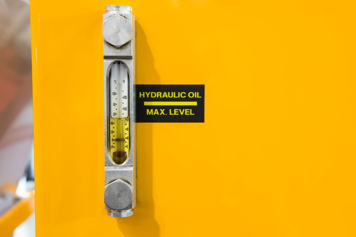 hydraulic fluid level